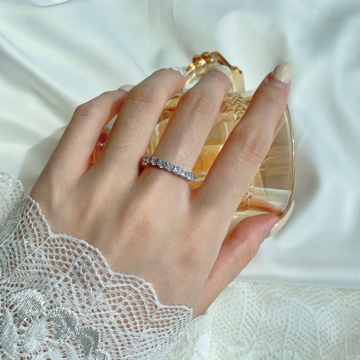 [Everoly JW]Sparkling Round Cut Tennis Ring