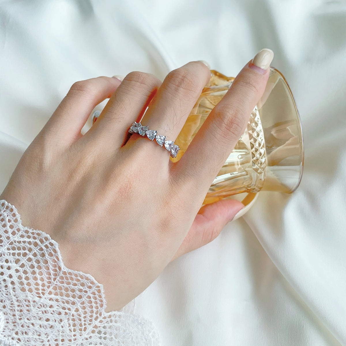 [Everoly JW]0.25 Carat Radiant Romance Heart Cut Lover Ring