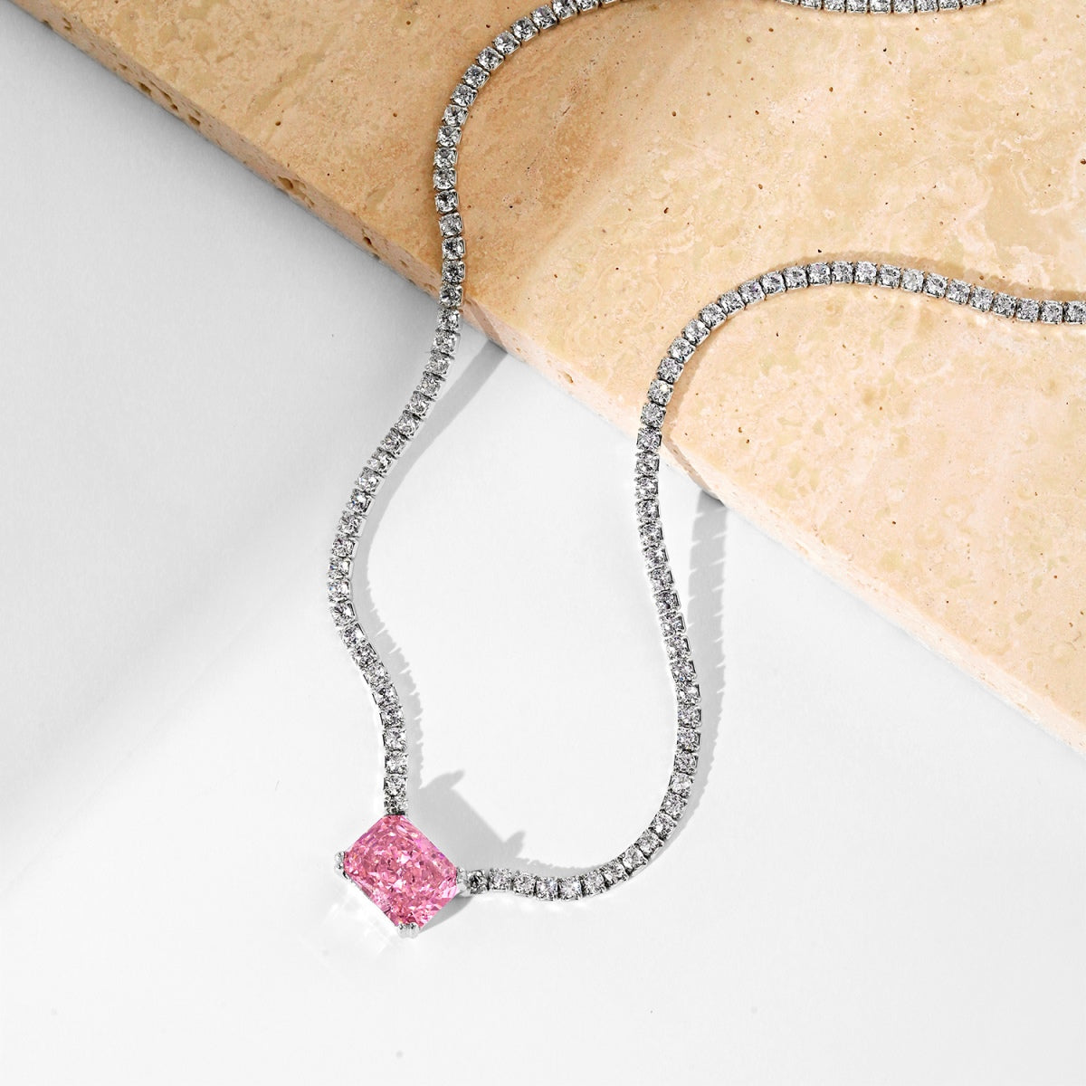 [Everoly JW]4.0 Carat Elegant Radiant Cut Necklace