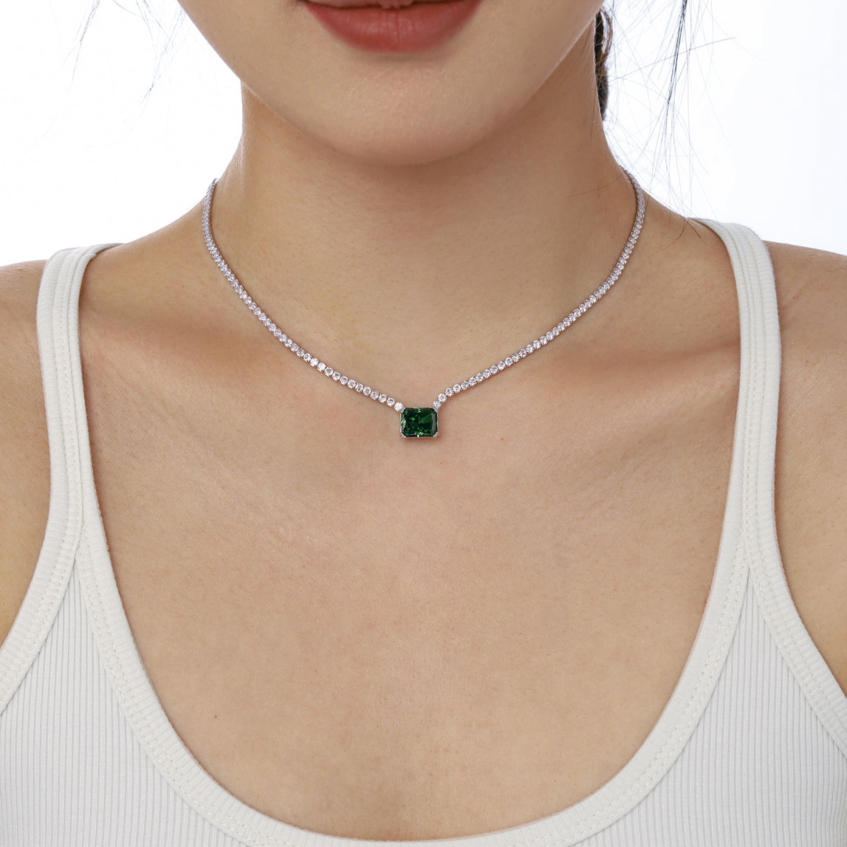 [Everoly JW]4.0 Carat Elegant Radiant Cut Necklace