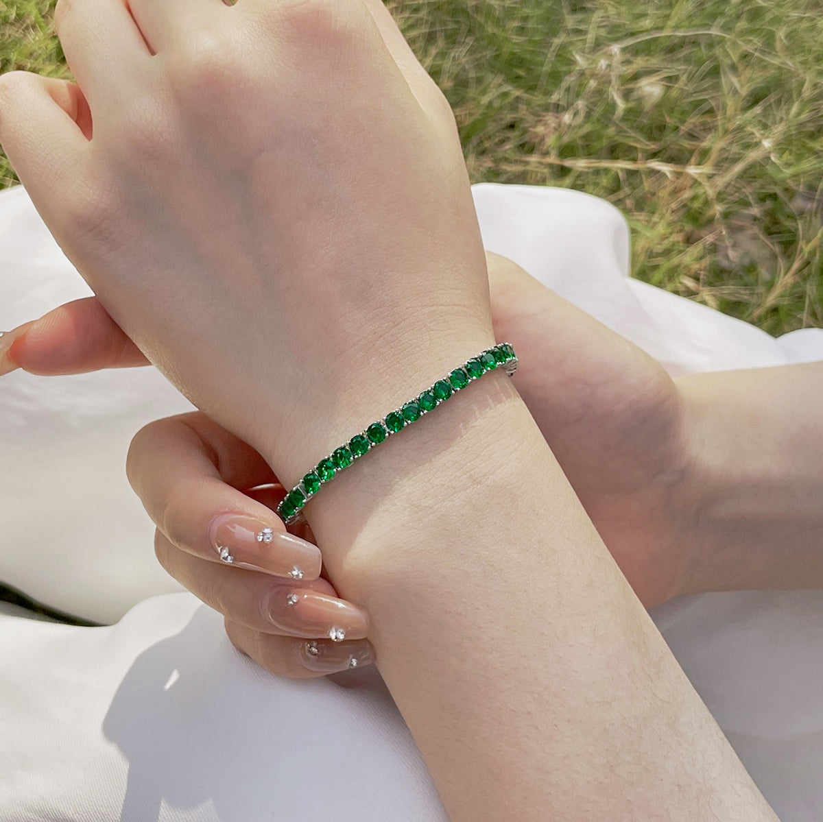 [Everoly JW]Radiant Colorful Round Cut Party Bracelet
