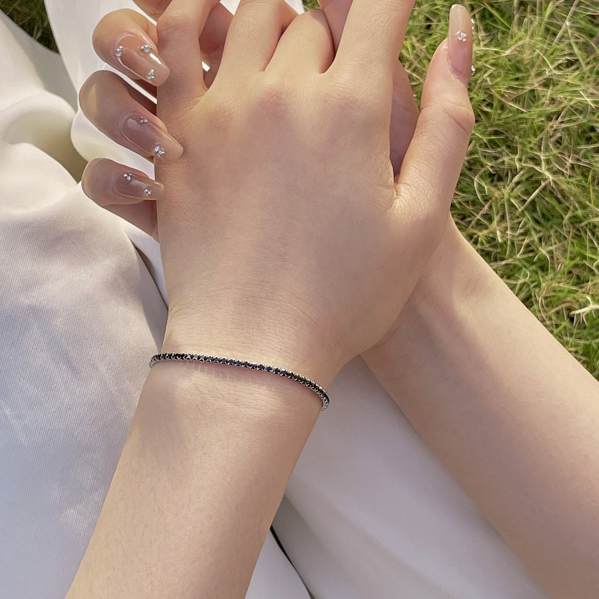 [Everoly JW]Radiant Colorful Round Cut Party Bracelet