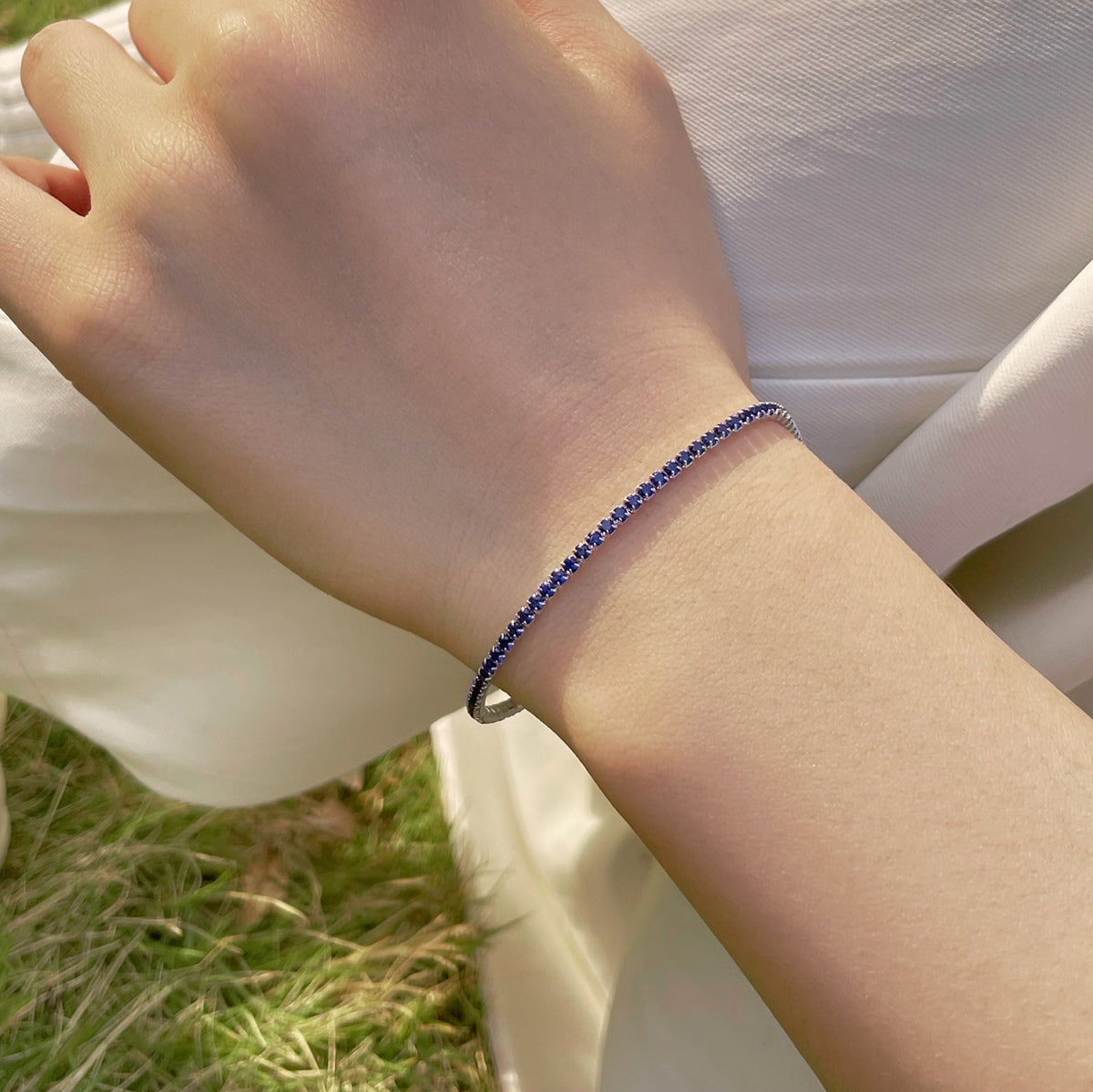 [Everoly JW]Radiant Colorful Round Cut Party Bracelet