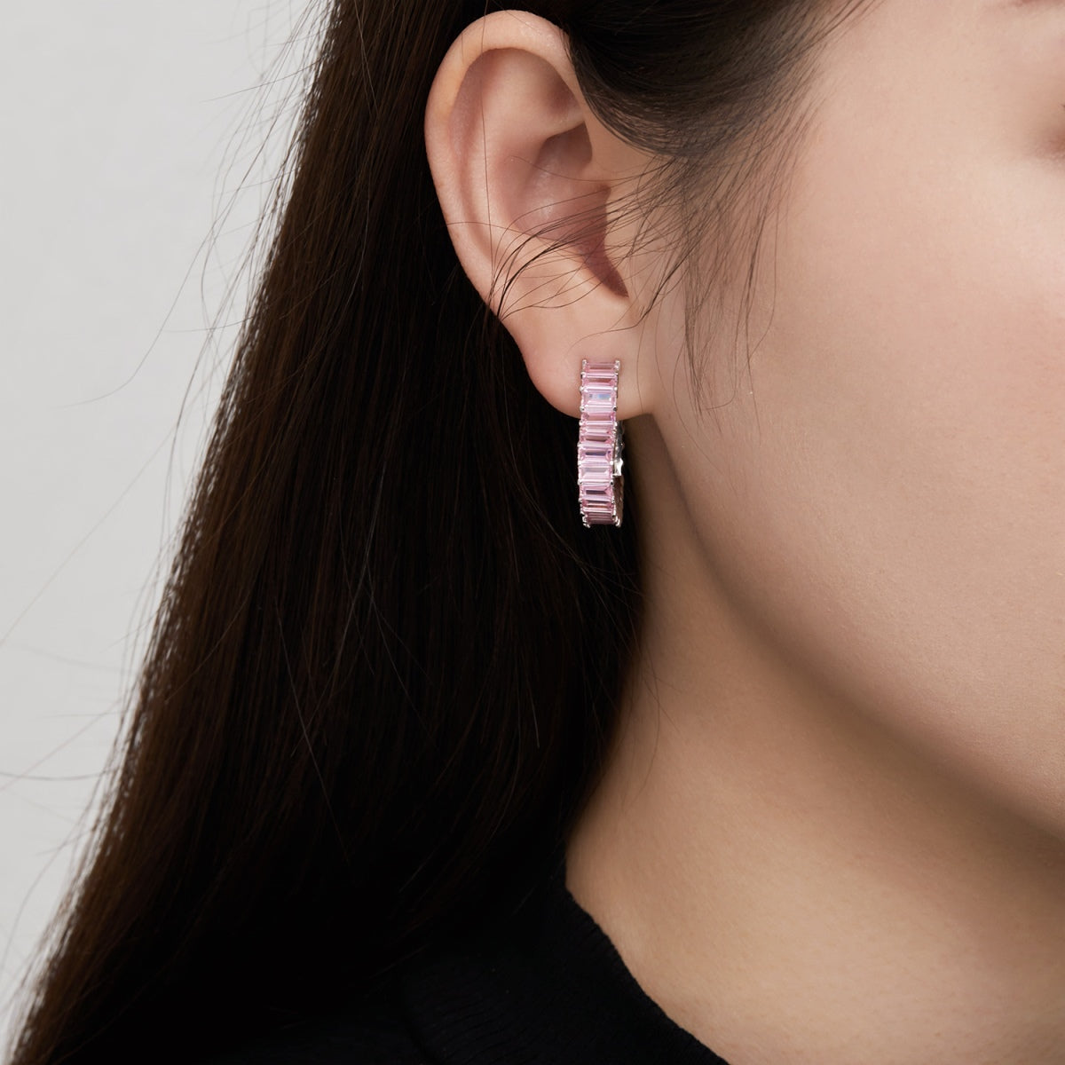 [Everoly JW]Radiant Heart Cutout Earrings