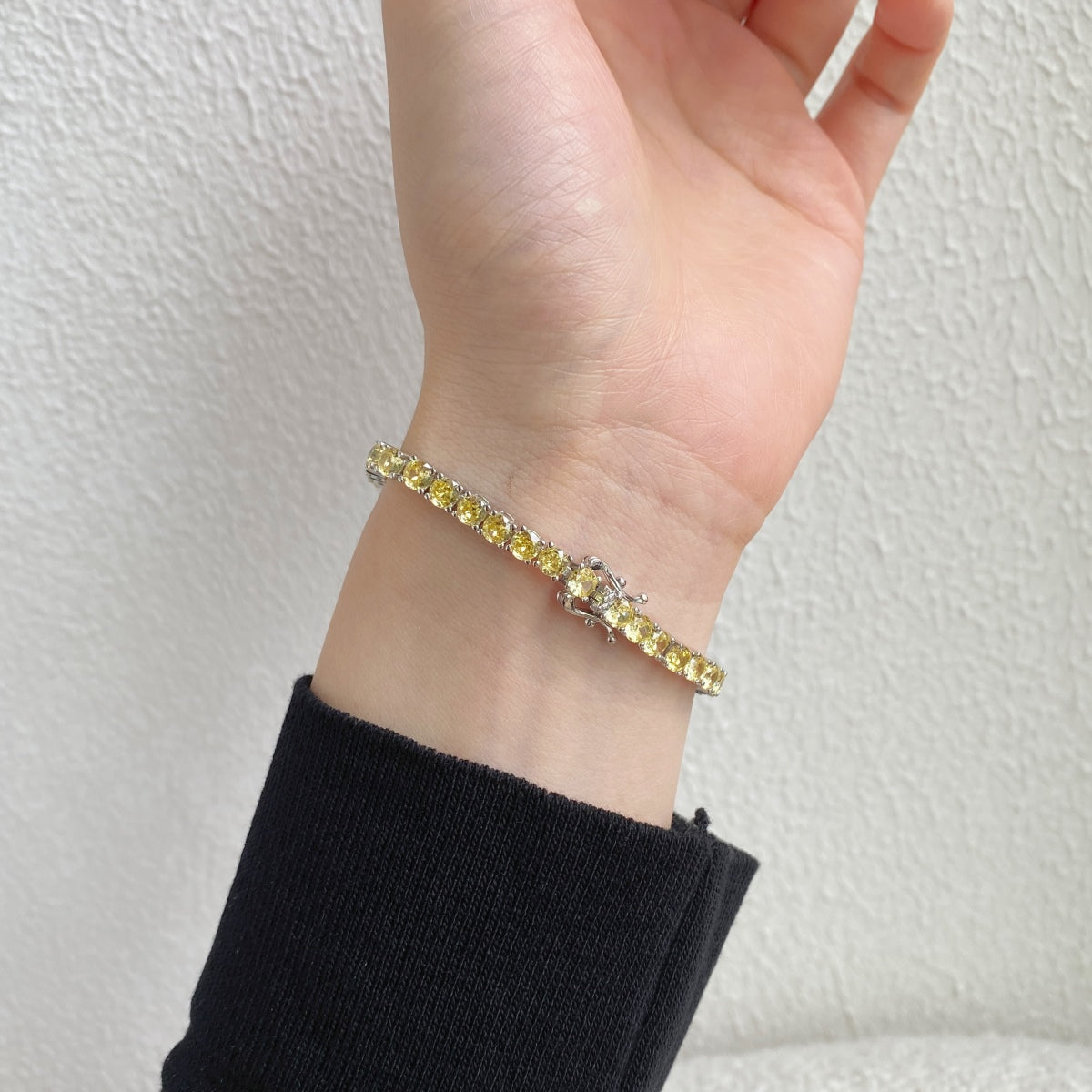 [Everoly JW]Ornate Dazzling Round Cut Tennis Bracelet