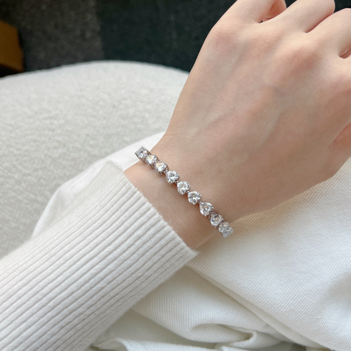 [Everoly JW]0.75 Carat Elegant Romantic Heart Shape Lover Bracelet