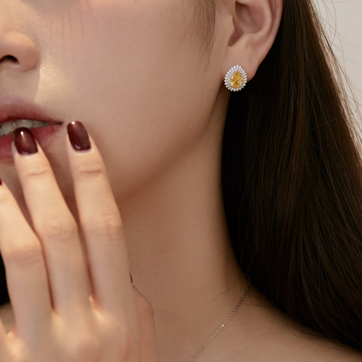 [Everoly JW]Delicate Gorgeous Pear Cut Daily Earrings