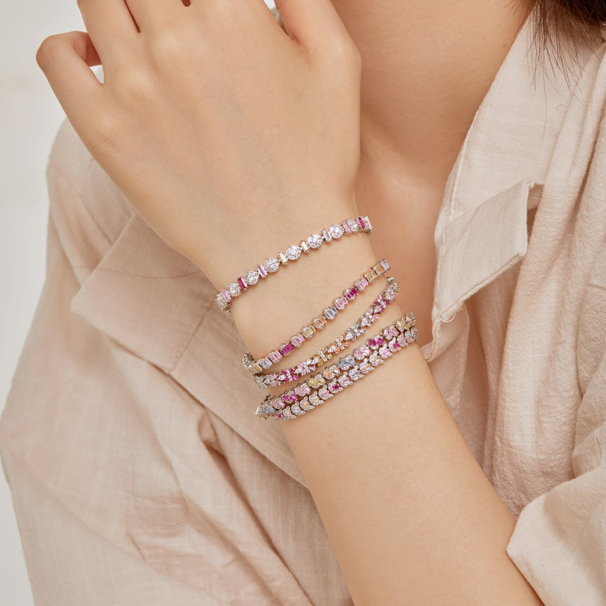 [Everoly JW]Ornate Colorful Flower Shape Party Bracelet