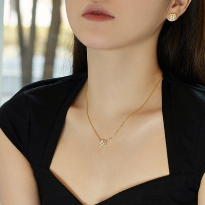 [Everoly JW]Exquisite Necklace With Four-Leaf Clover Flower Design