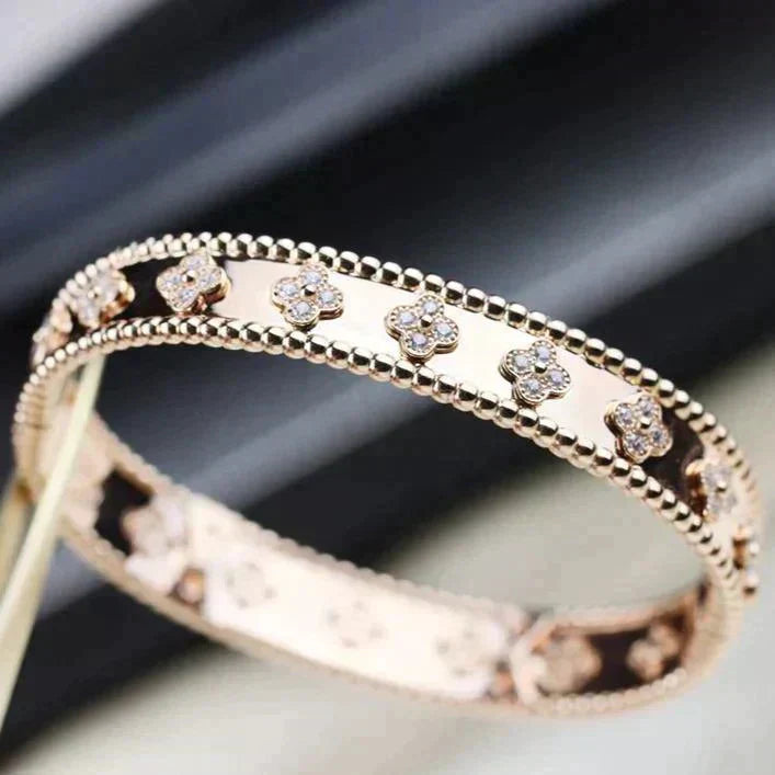 [Everoly JW]CLOVER BRACELET 8MM DIAMONDS