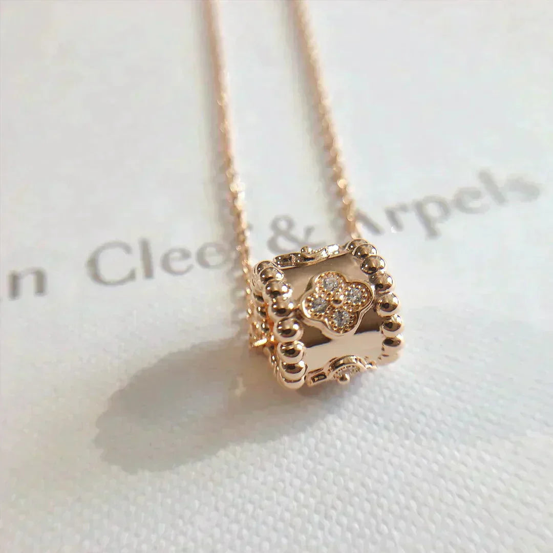[Everoly JW]PERLEE PEDANT NECKLACE GOLD / ROSE GOLD
