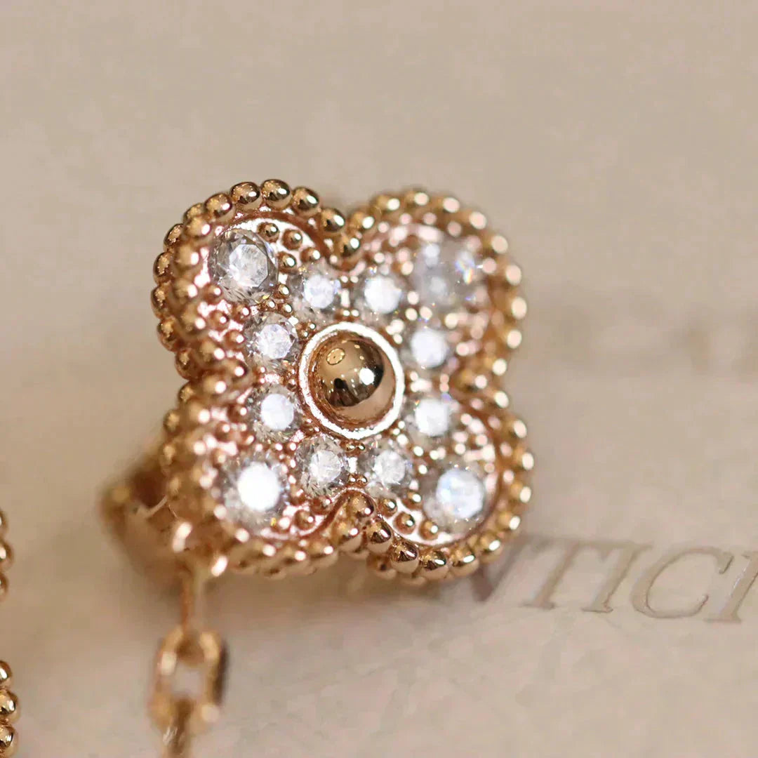[Everoly JW]CLOVER MEDIUM 1 MOTIFS FUll DIAMOND EARRINGS