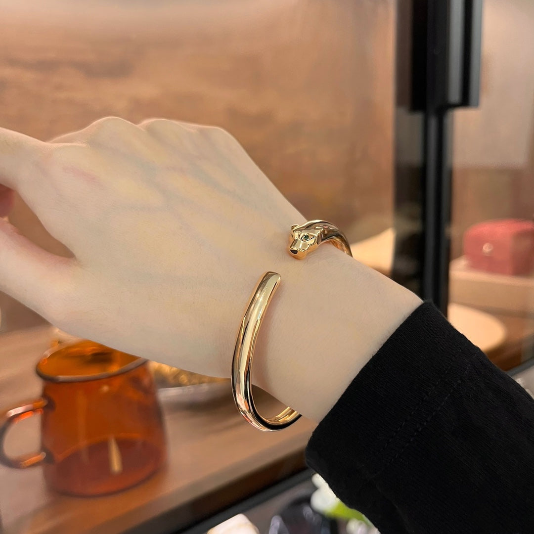 [Everoly JW]PANTHERE GOLD OPEN BRACELET