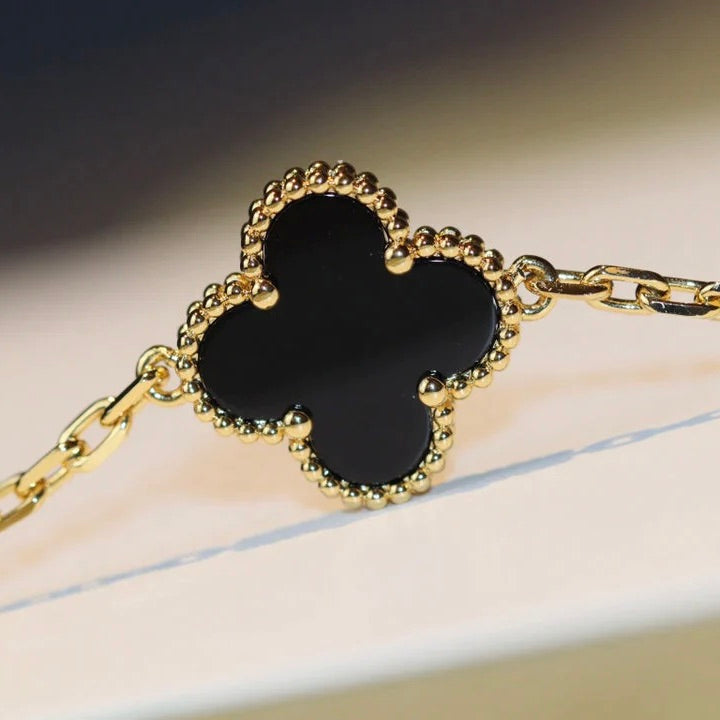 [Everoly JW]CLOVER 20 MOTIFS ONYX NECKLACE