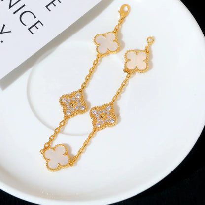 [Everoly JW] CLOVER WHITE PEARL MOP 5 MOTIF BRACELET COLLECTION