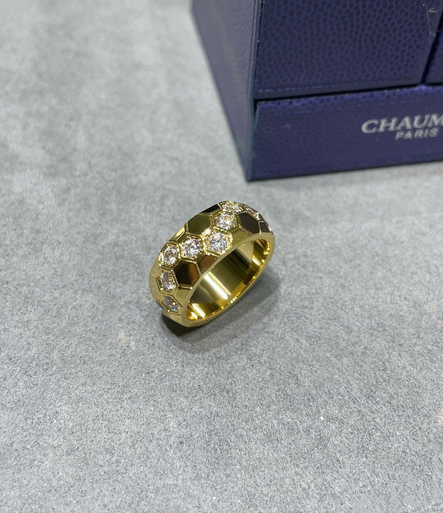 [Everoly JW]BEE LOVE DIAMOND LARGE RING