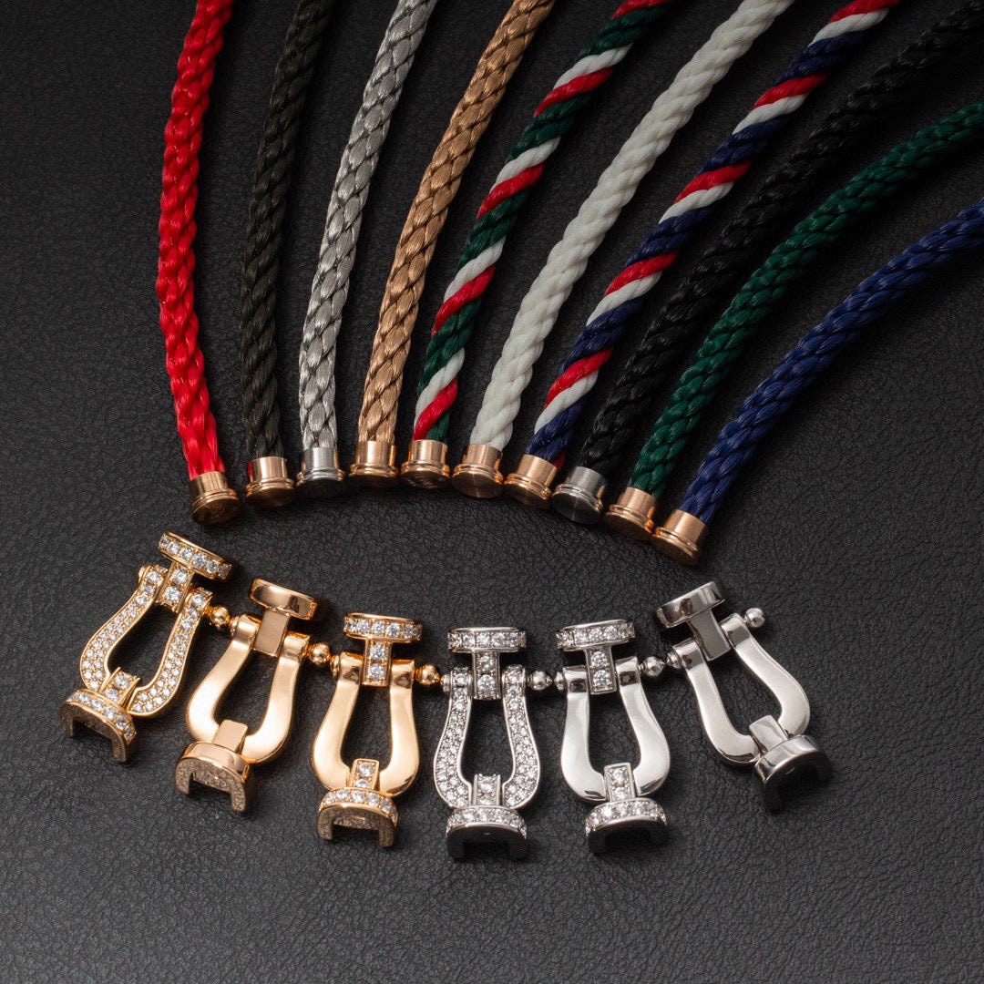 [Everoly JW]FORCE LARGE HORSESHOE NO DIAMOND BRACELET GOLD