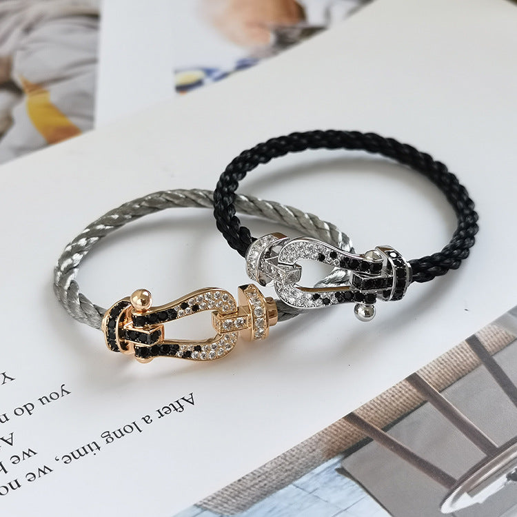 [Everoly JW]FORCE LARGE HORSESHOE BLACK WHITE DIAMOND BRACELET SILVER