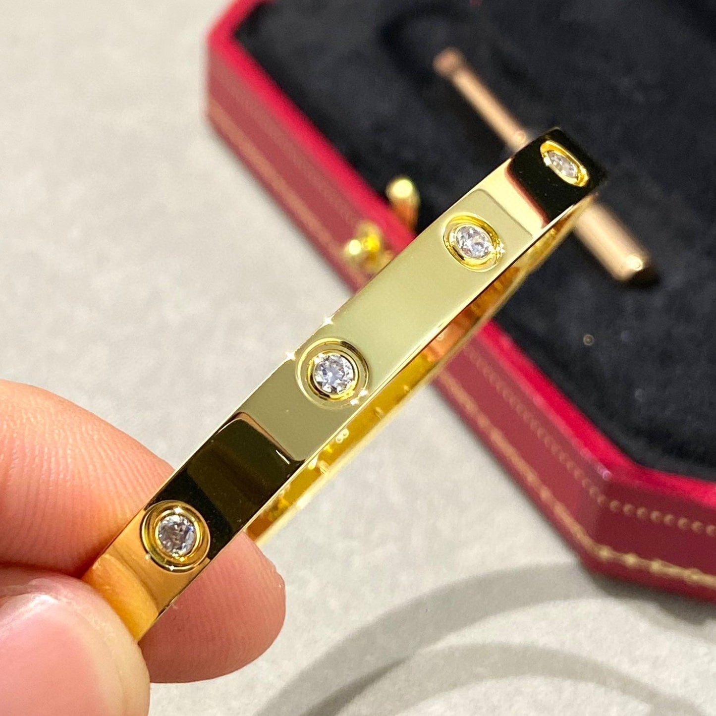 [Everoly JW]LOVE BRACELET 6.1MM 10 DIAMONDS