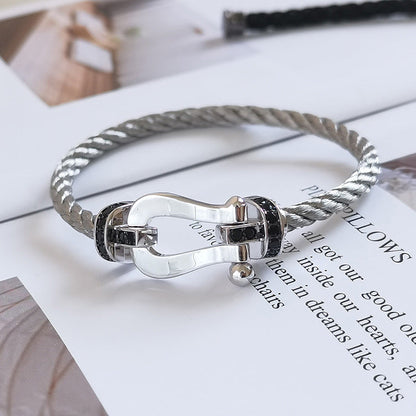 [Everoly JW]FORCE LARGE HORSESHOE BLACK DIAMOND BRACELET SILVER
