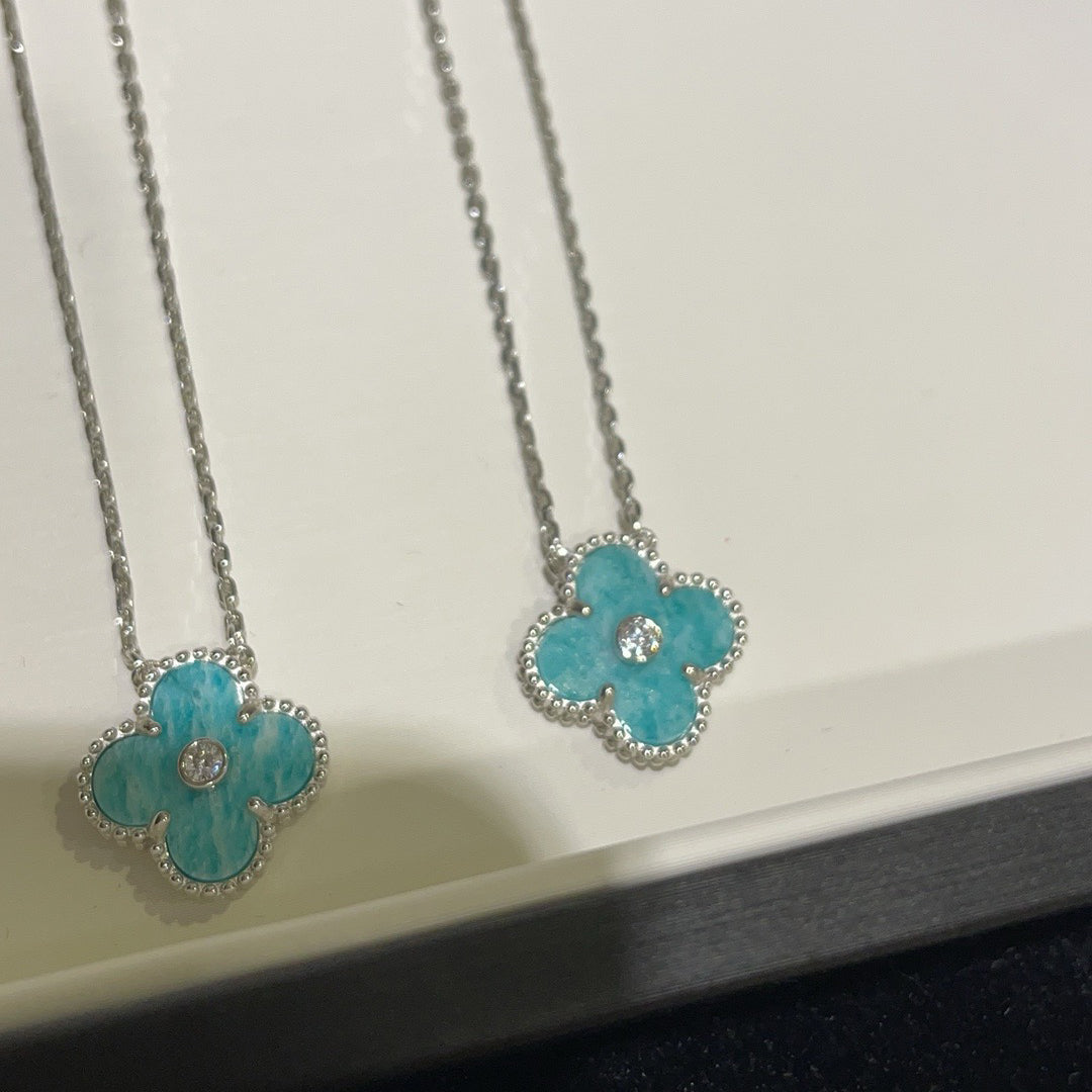 [Everoly JW]CLOVER 15MM DIAMOND SVRES PORCELAIN  NECKLACE SILVER