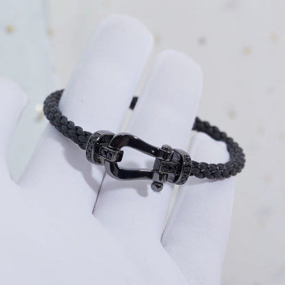 [Everoly JW]FORCE LARGE SERIES HORSESHOE BLACK SAMURAI BRACELET