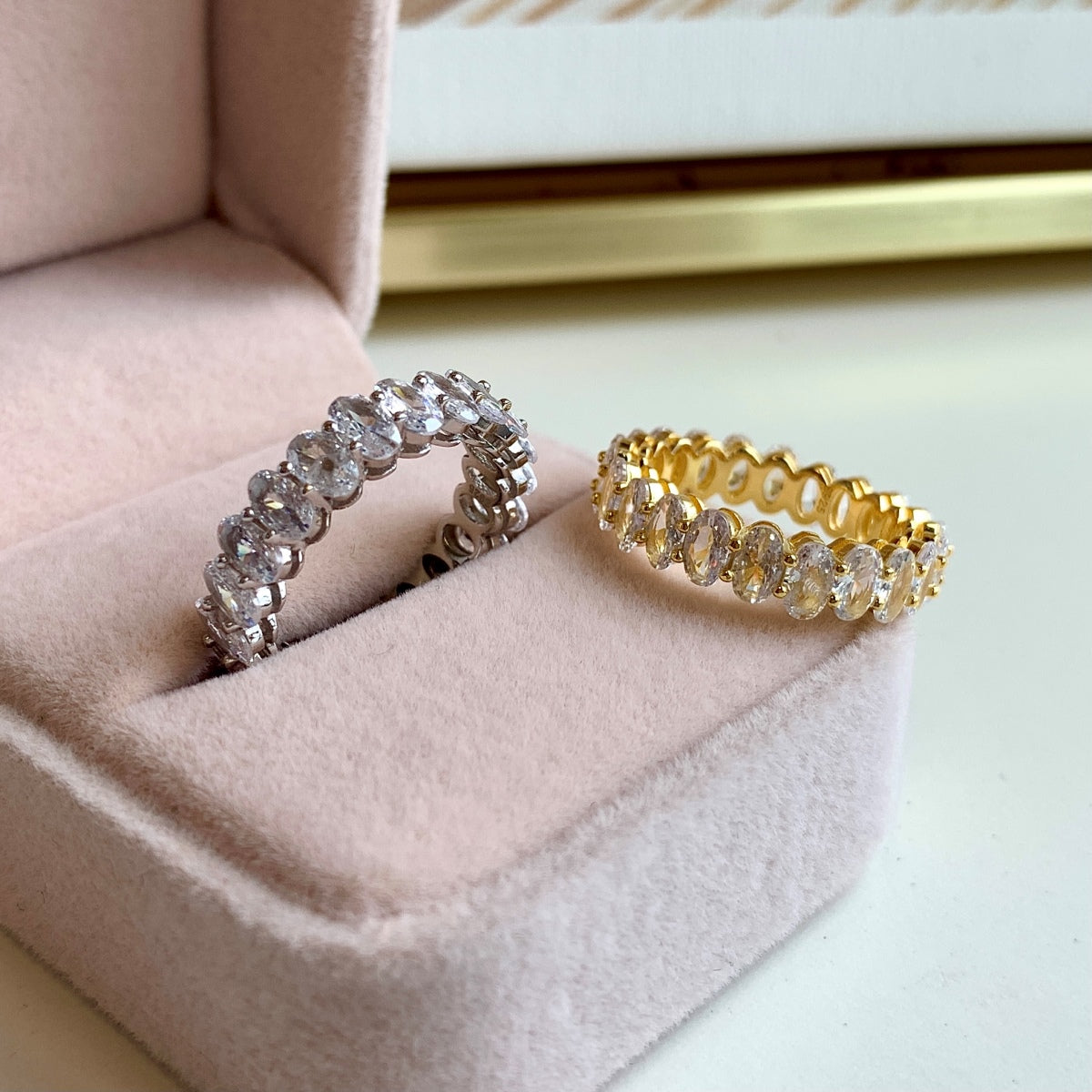 [Everoly JW]Ornate Oval Cut Tennis Ring