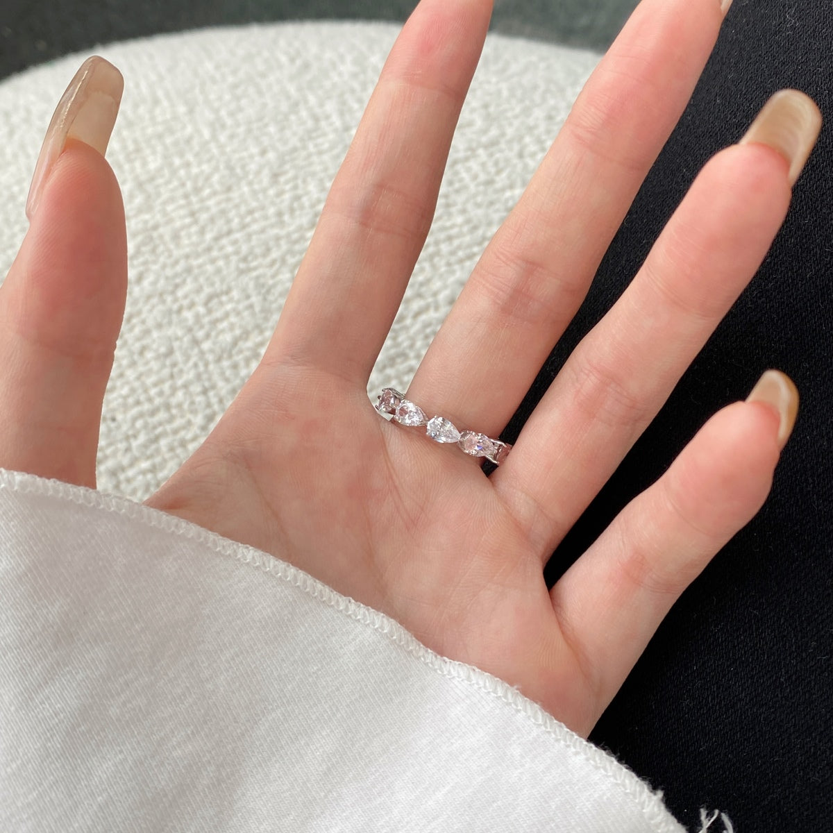 [Everoly JW]Exquisite Pear Cut Tennis Ring