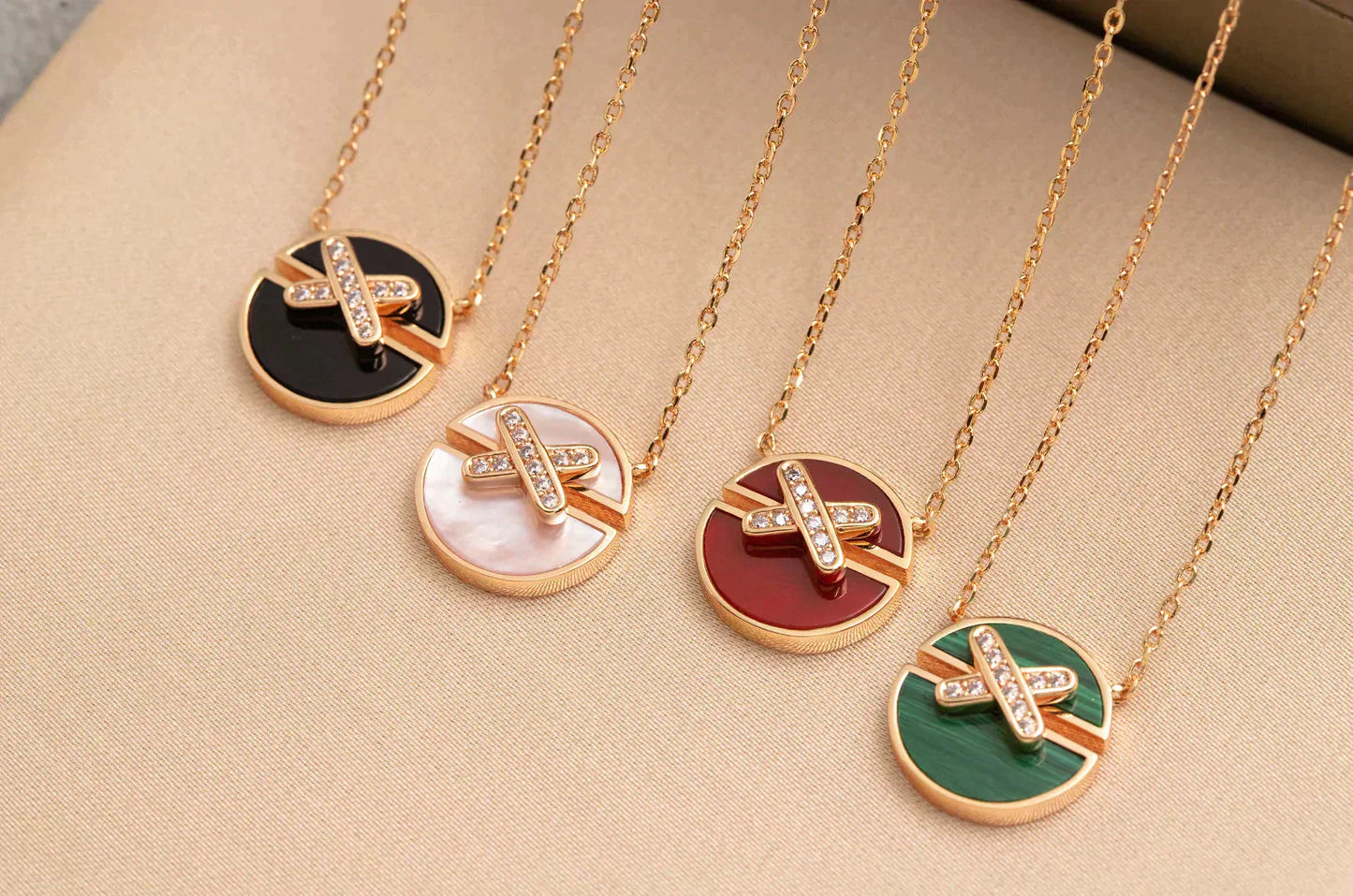 [Everoly JW]JEUX DE ROSE GOLD DIAMOND NECKLACE