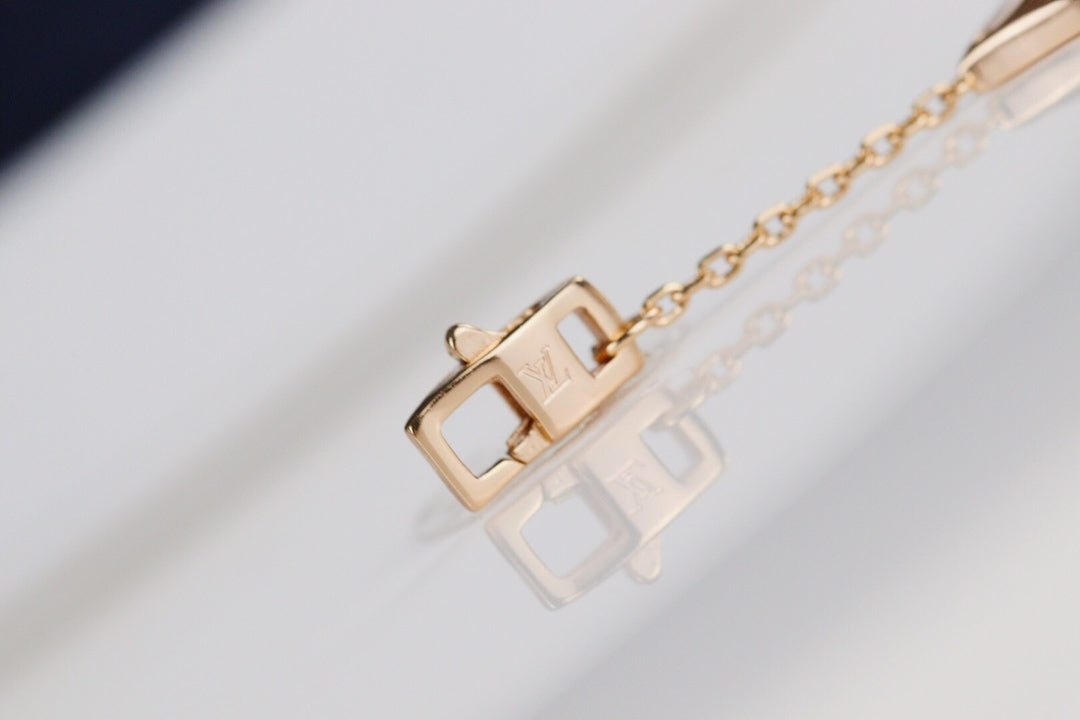 [Everoly JW]LEAF CLOVER BRACELET
