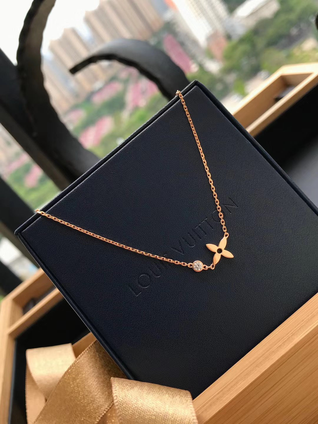 [Everoly JW]BLOSSOM PENDANT PINK GOLD AND DIAMOND