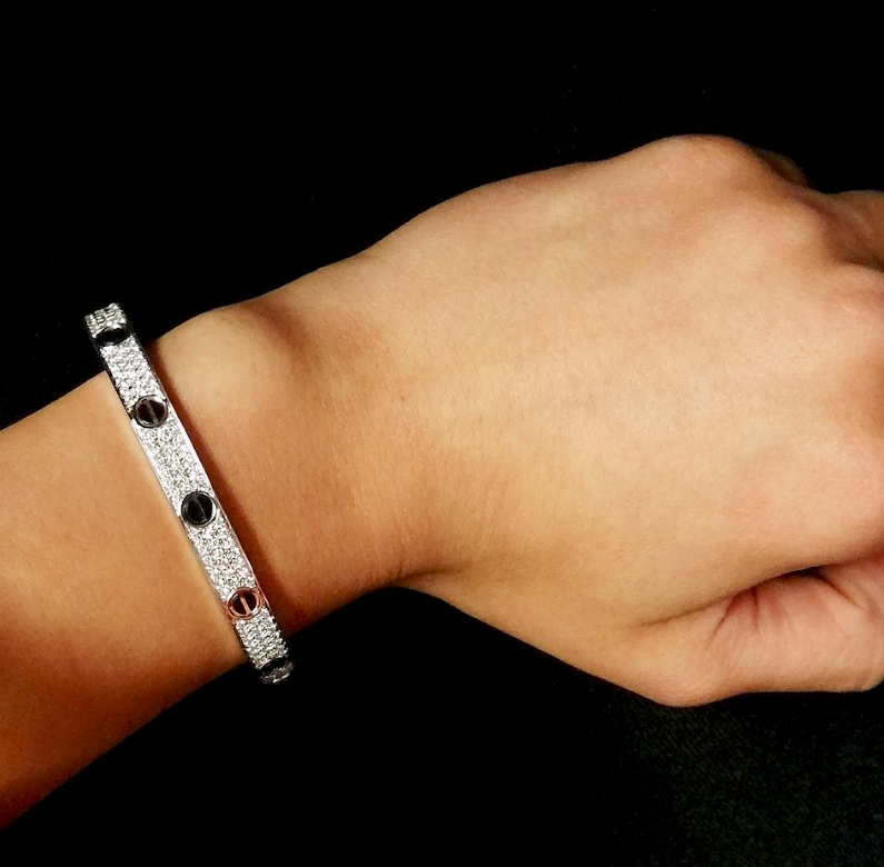 [Everoly JW]LOVE BRACELET 6.1MM DIAMOND-PAVED CERAMIC