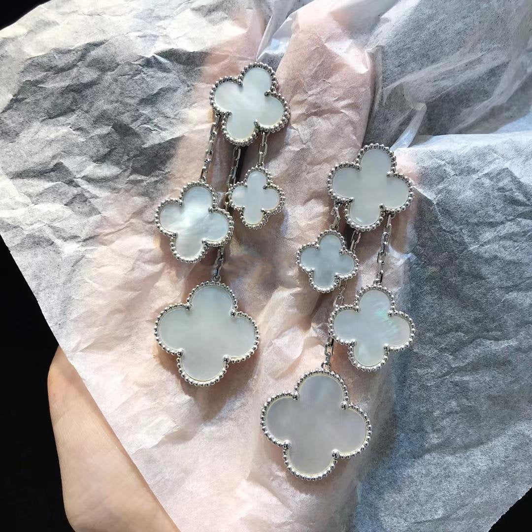 [Everoly JW]CLOVER EARRINGS WHITE MOP 4 MOTIFS SILVER